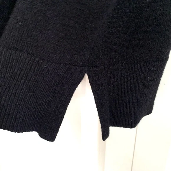 Style & Co Classic V-Neck Sweater - Picture 4 of 5